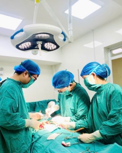 Chửa tại sẹo mổ cũ 1